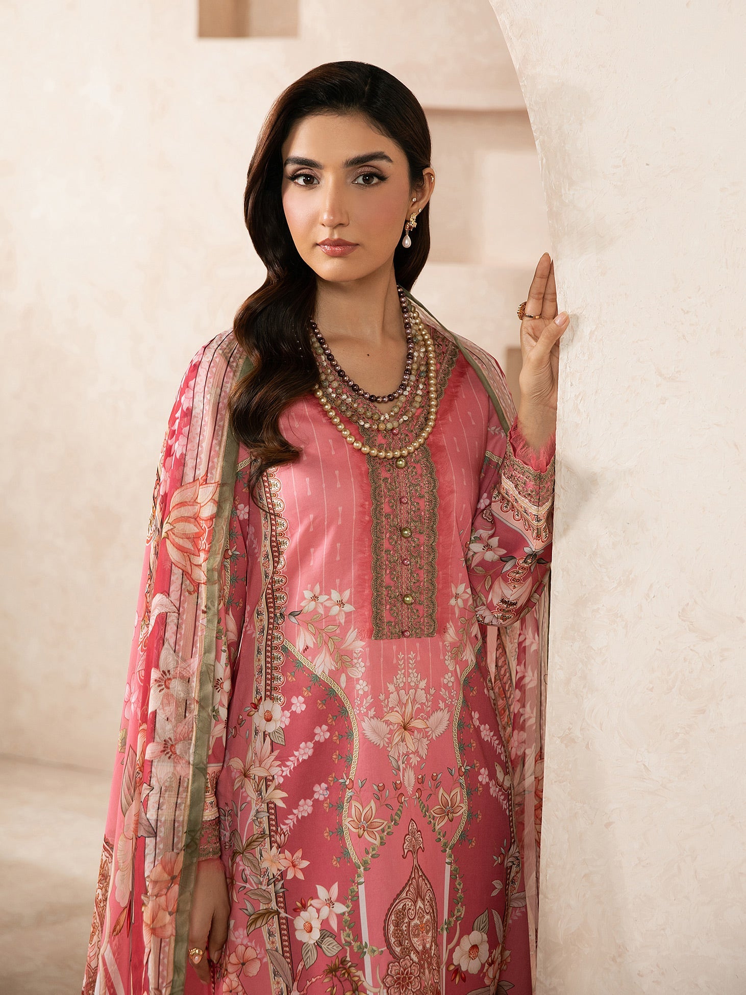 Syra Lawn – Floren