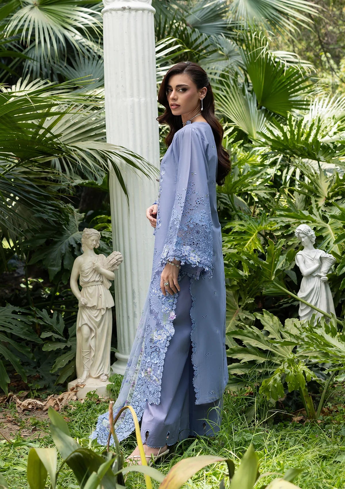 Luxury Lawn – ELQ-2b Lavender Luxe