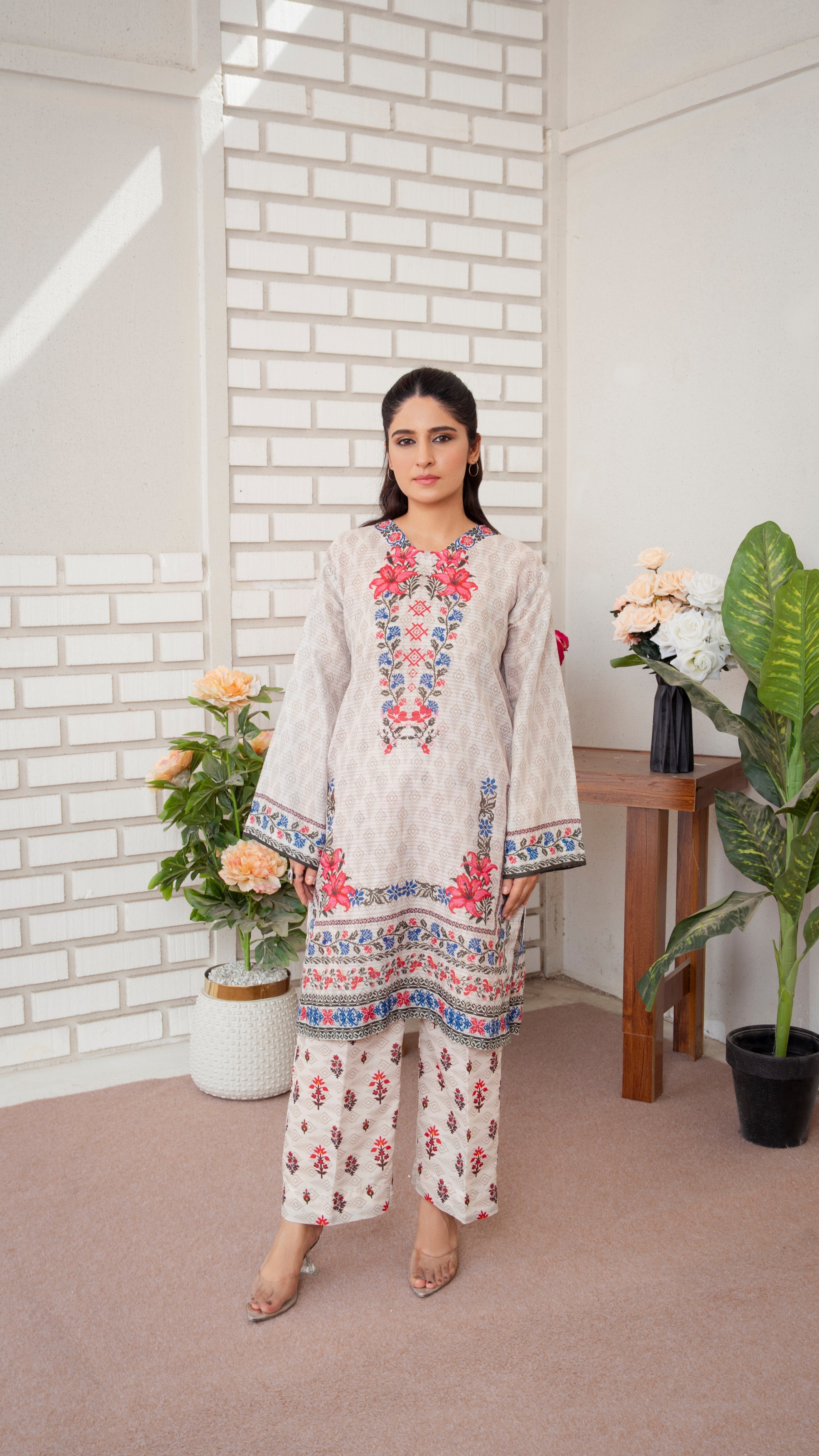 leno kara Kurta Set in Ivory