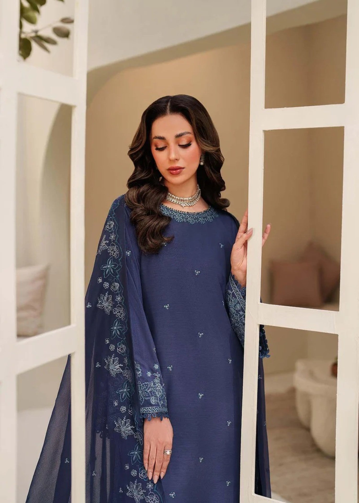 raw silk Maxi in Dark blue