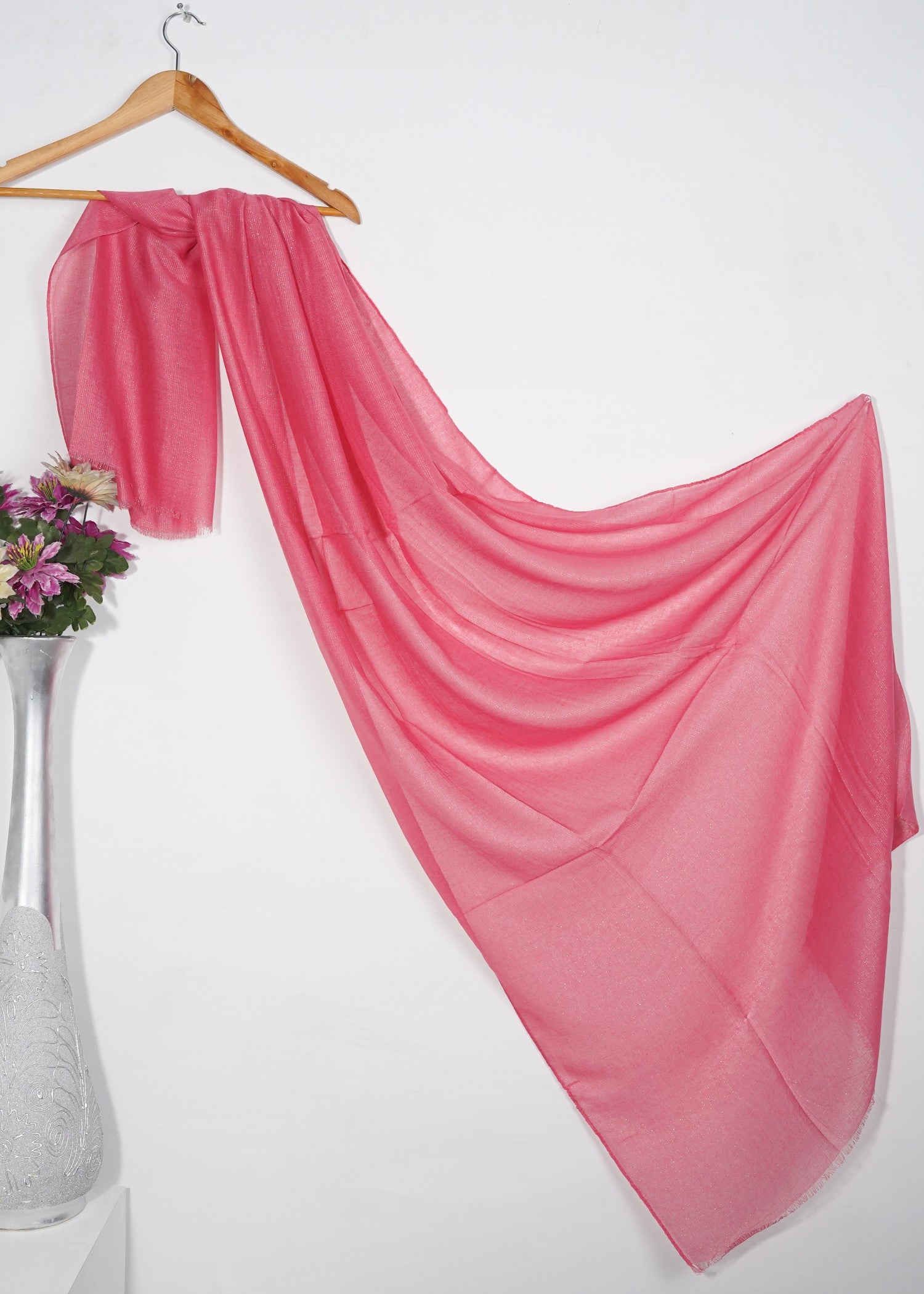 zari lawn Hijab in Bubblegum pink