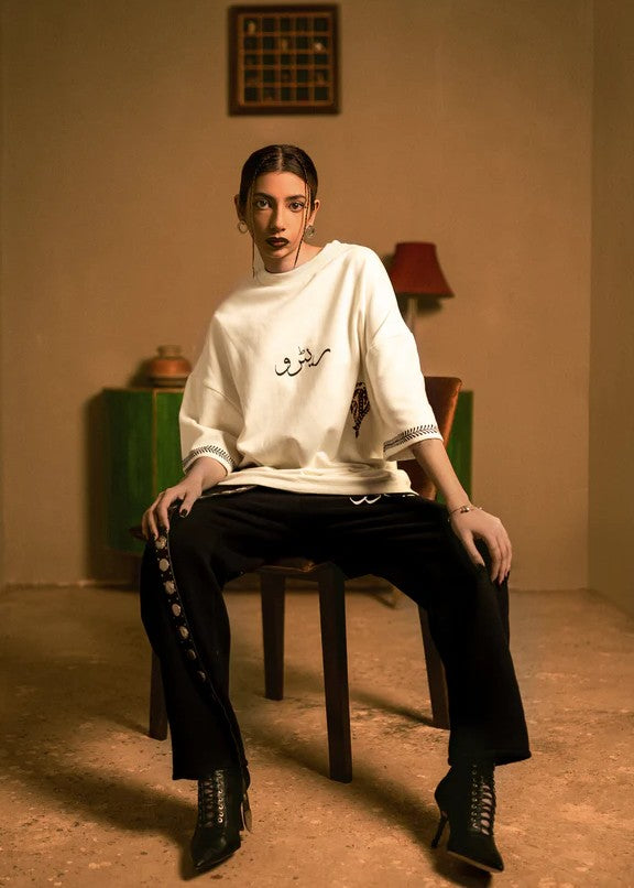 fleece T Shirt in Off-white