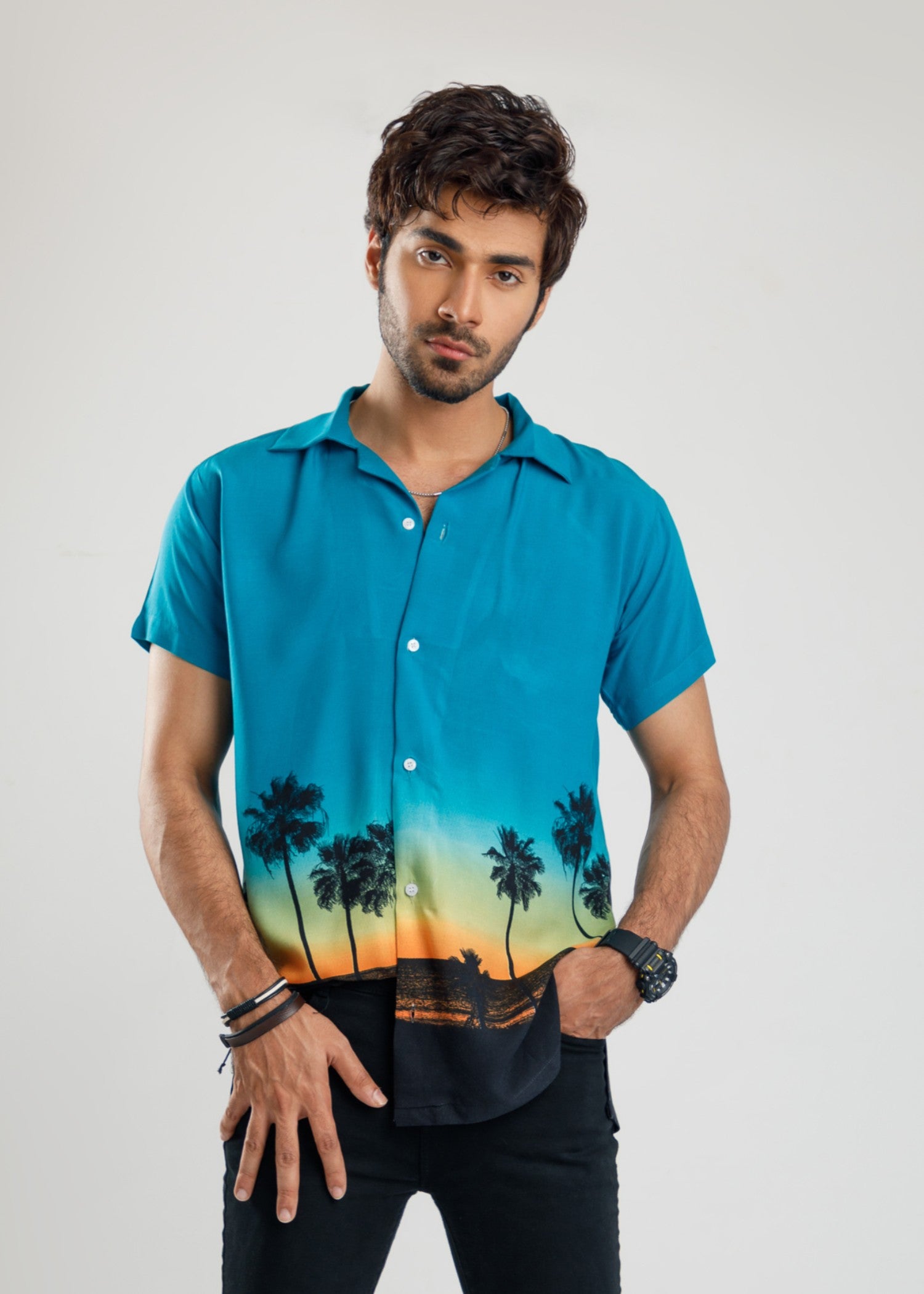 linen Casual Shirt in Black, turquoise