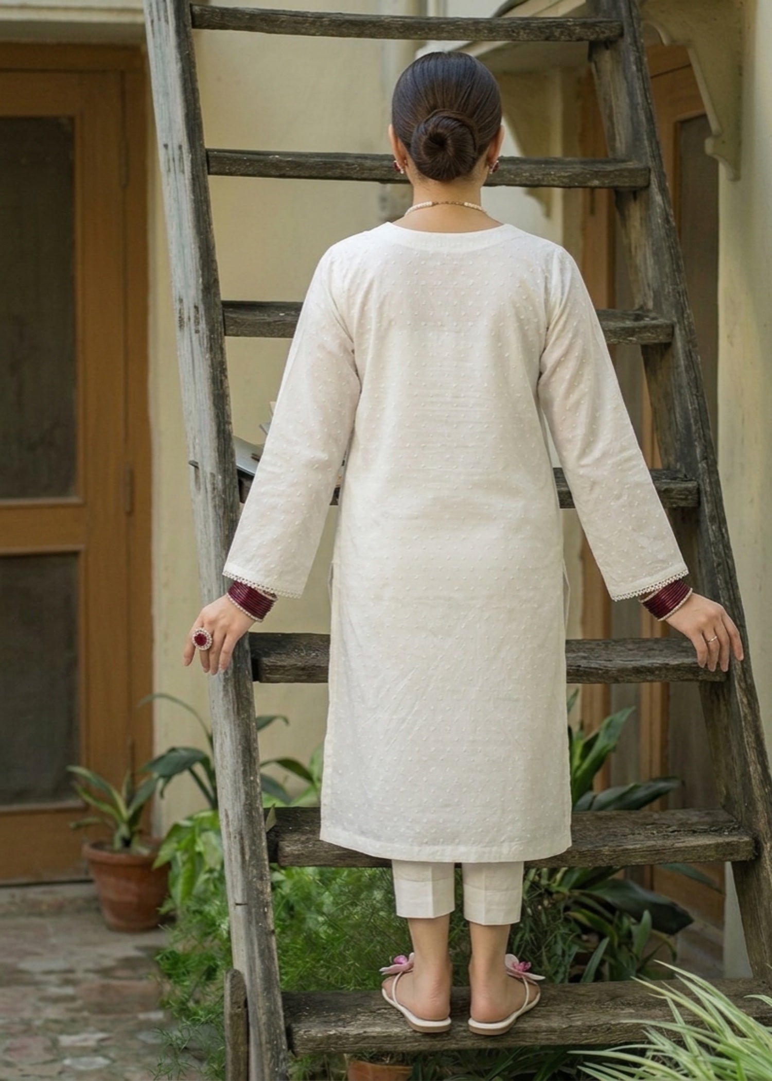 arabic lawn Kurti in White