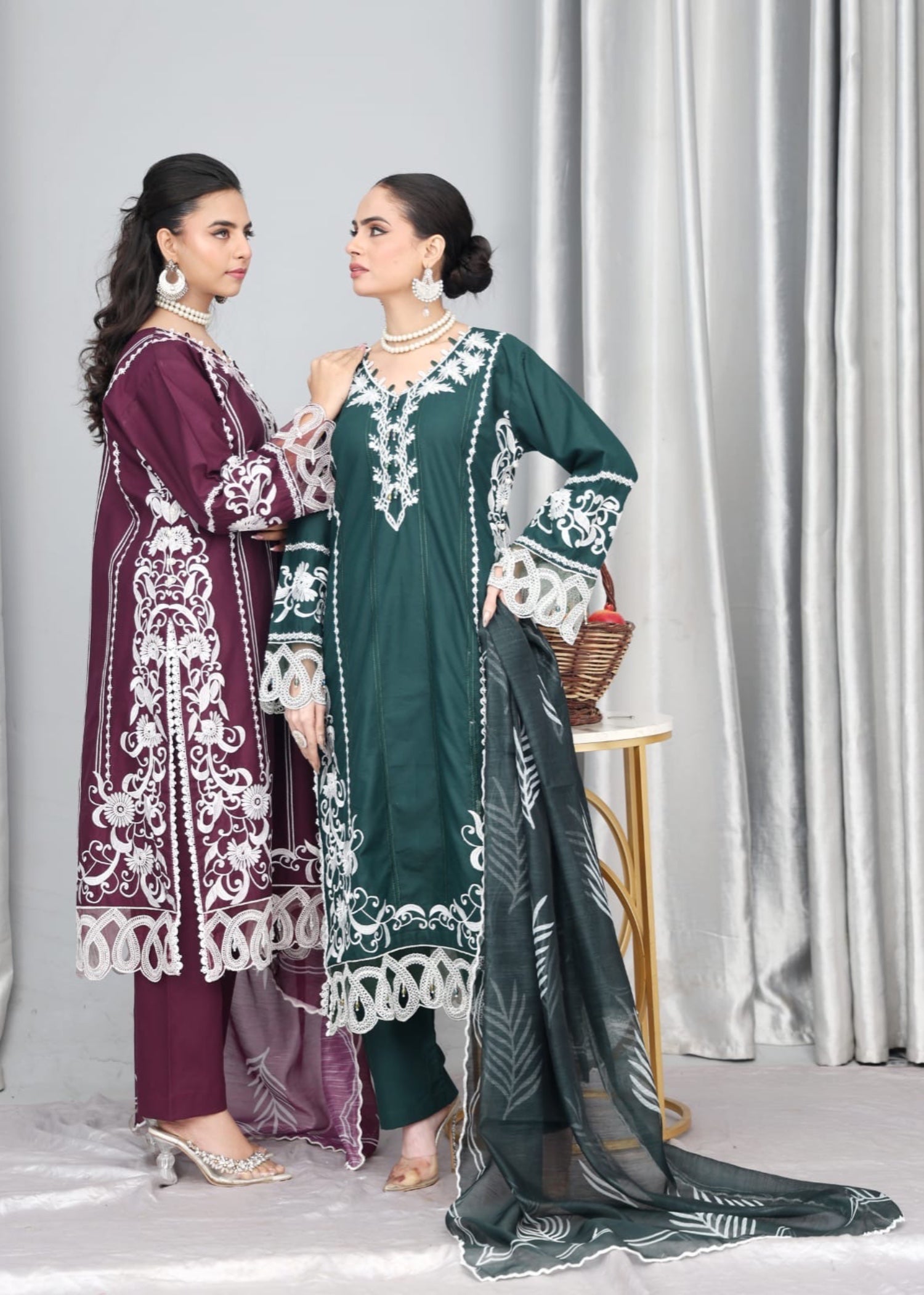 cotton krandi Kurta Set in Bottle green