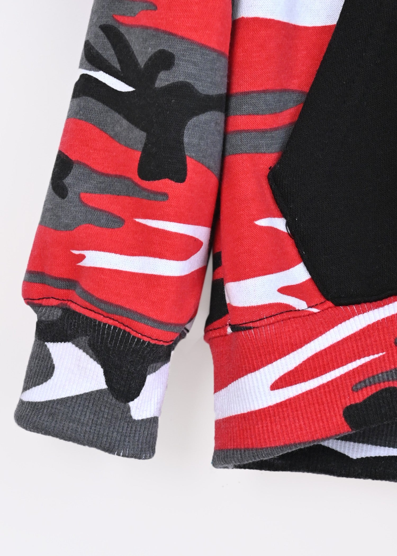 fleece Tracksuit in Red, black