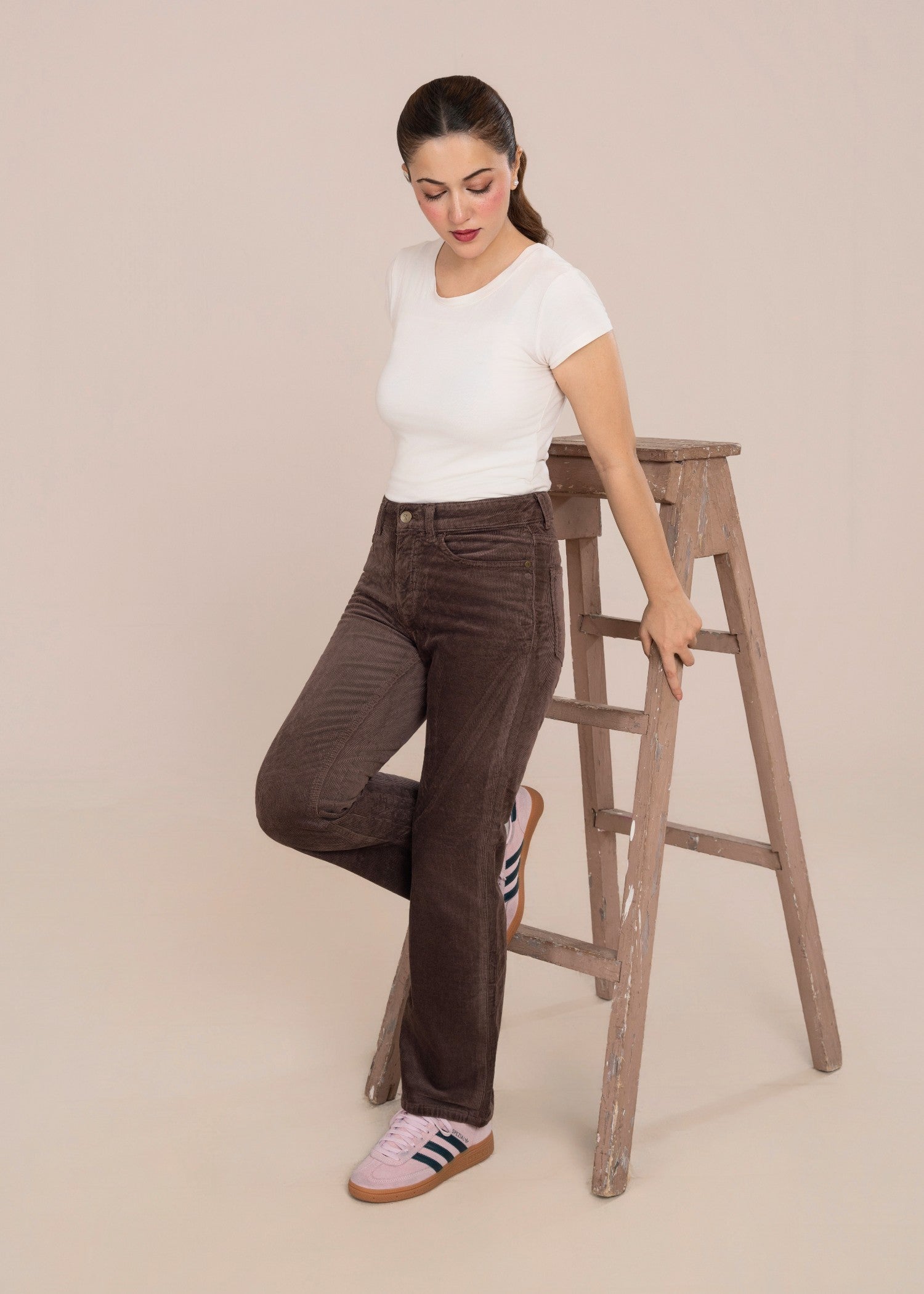 corduroy Pants in Brown