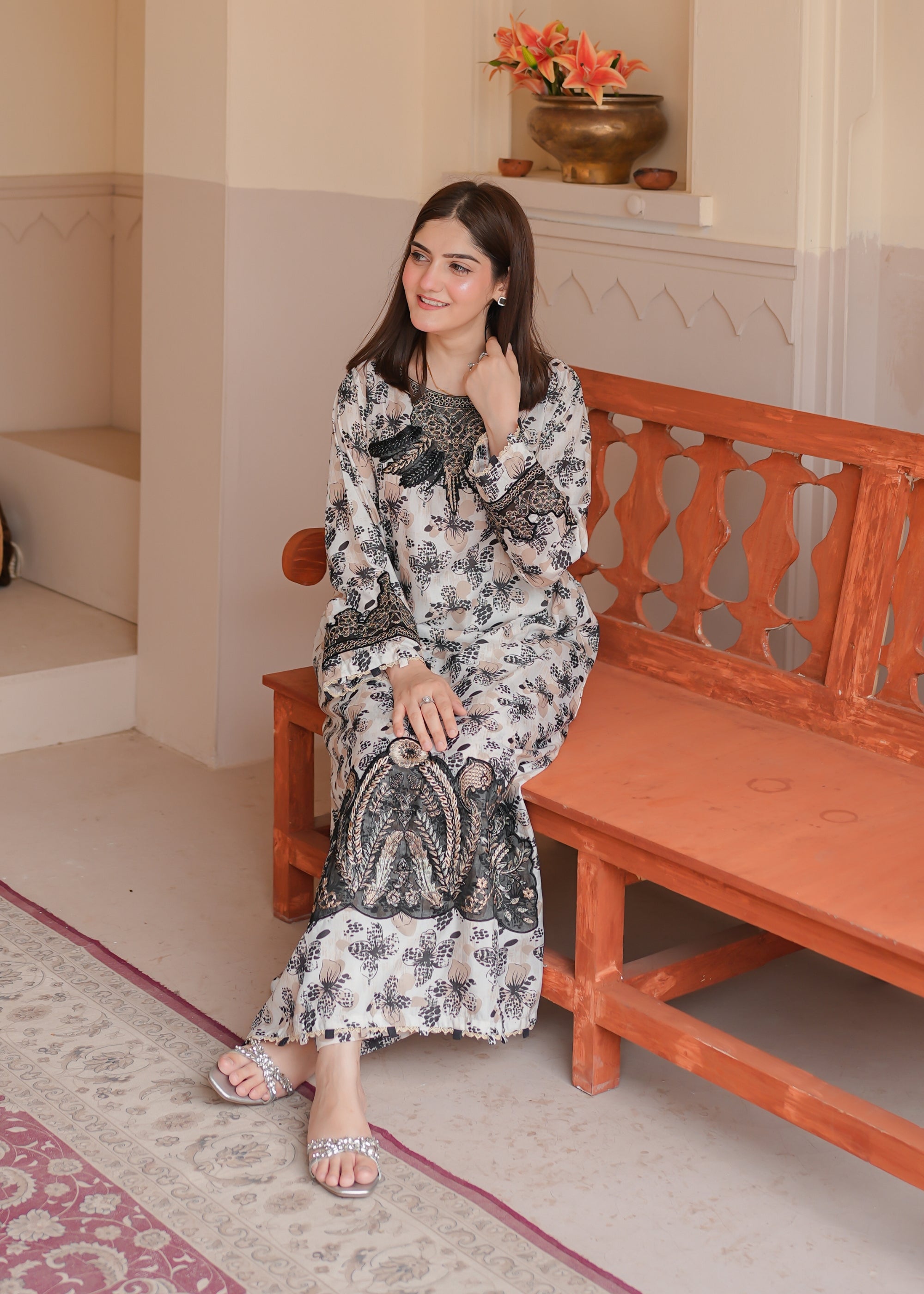 poly lawn Kaftan in Champagne