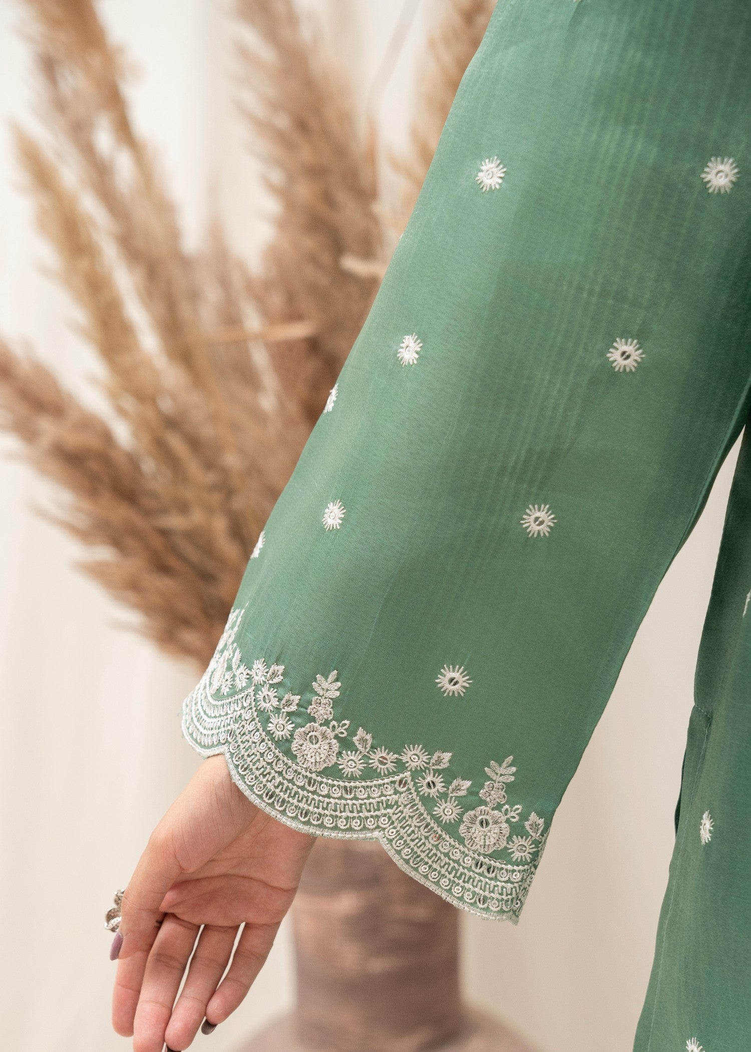 kattan silk Kurta Set in Jungle green