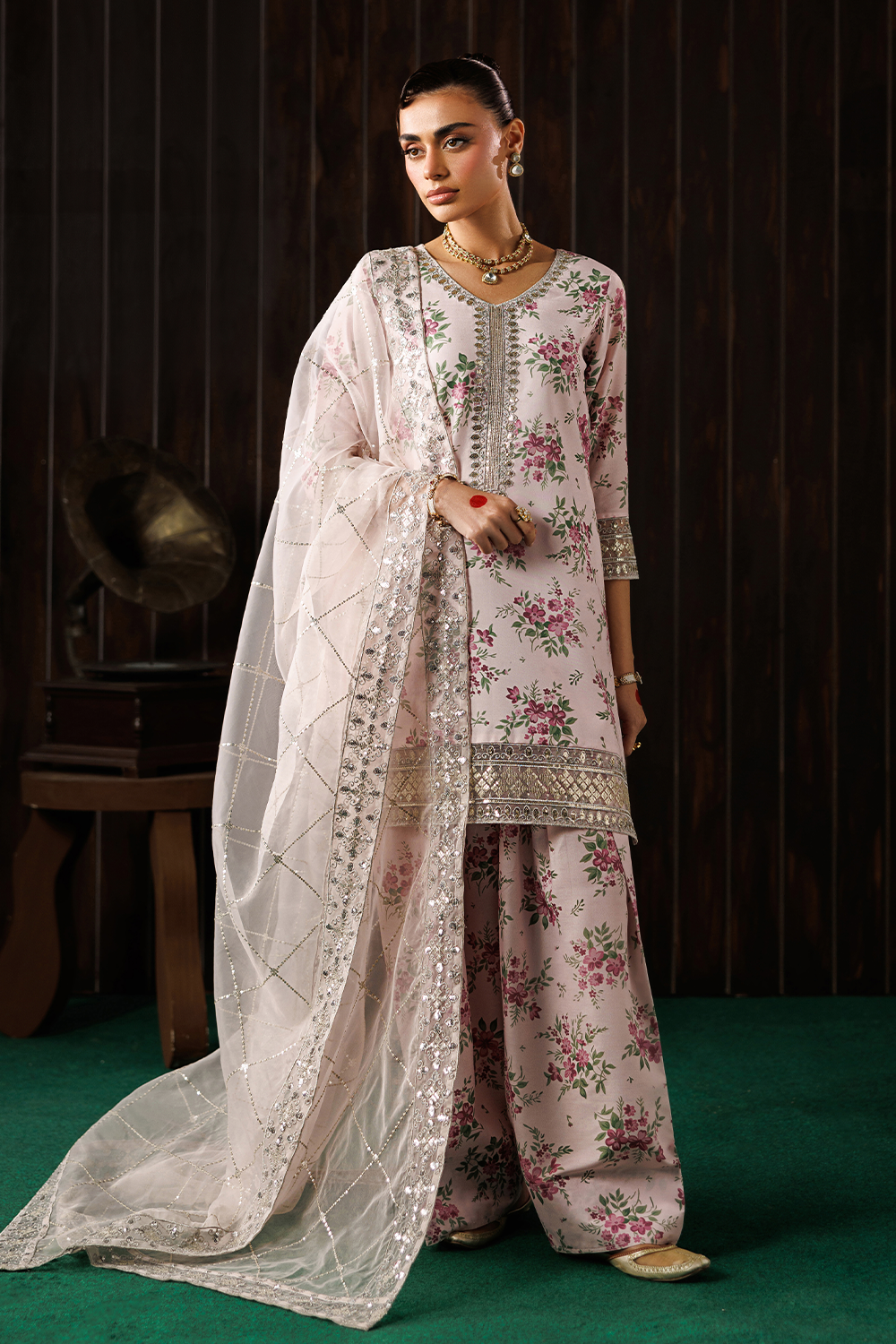zari organza Kurta Set in Pastel pink