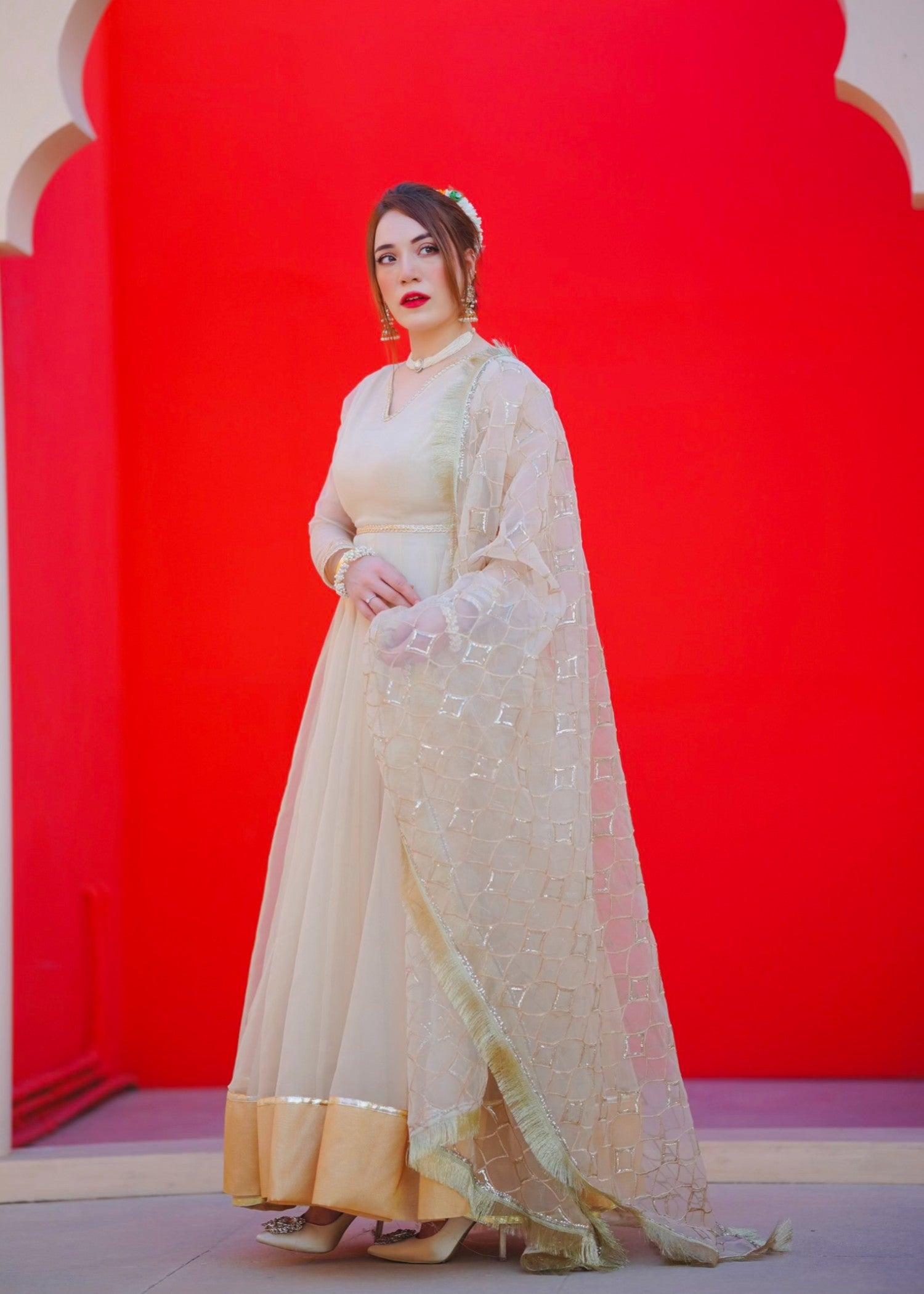 organza Pishwas in Cream
