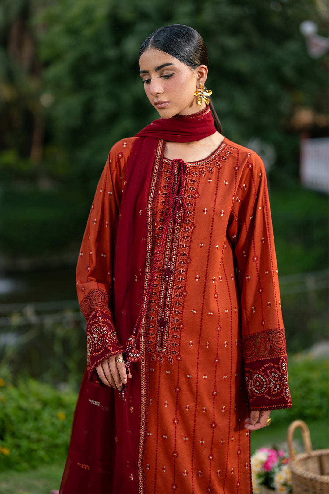 Summer Lawn – 7066-Kaya