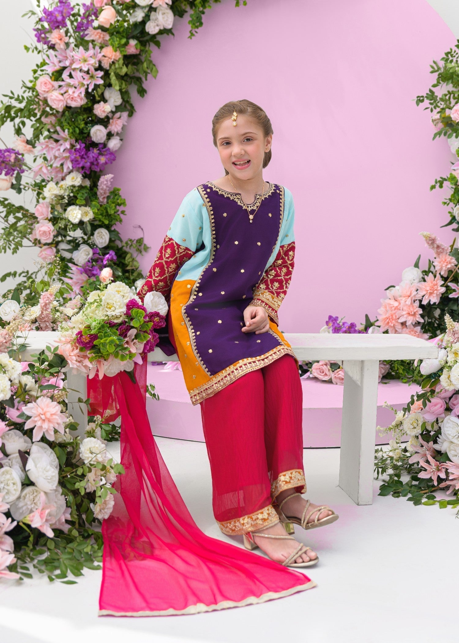 chiffon Kurta Set in Multi