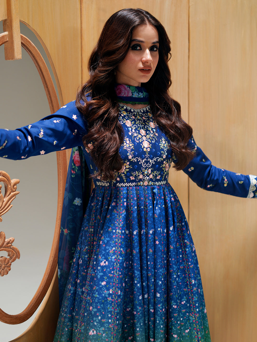Amour Luxury Lawn – 189-A