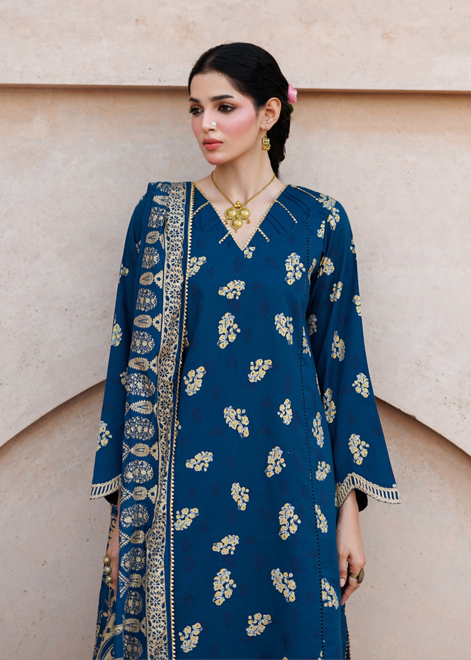lawn cotton Kurta Set in Royal blue
