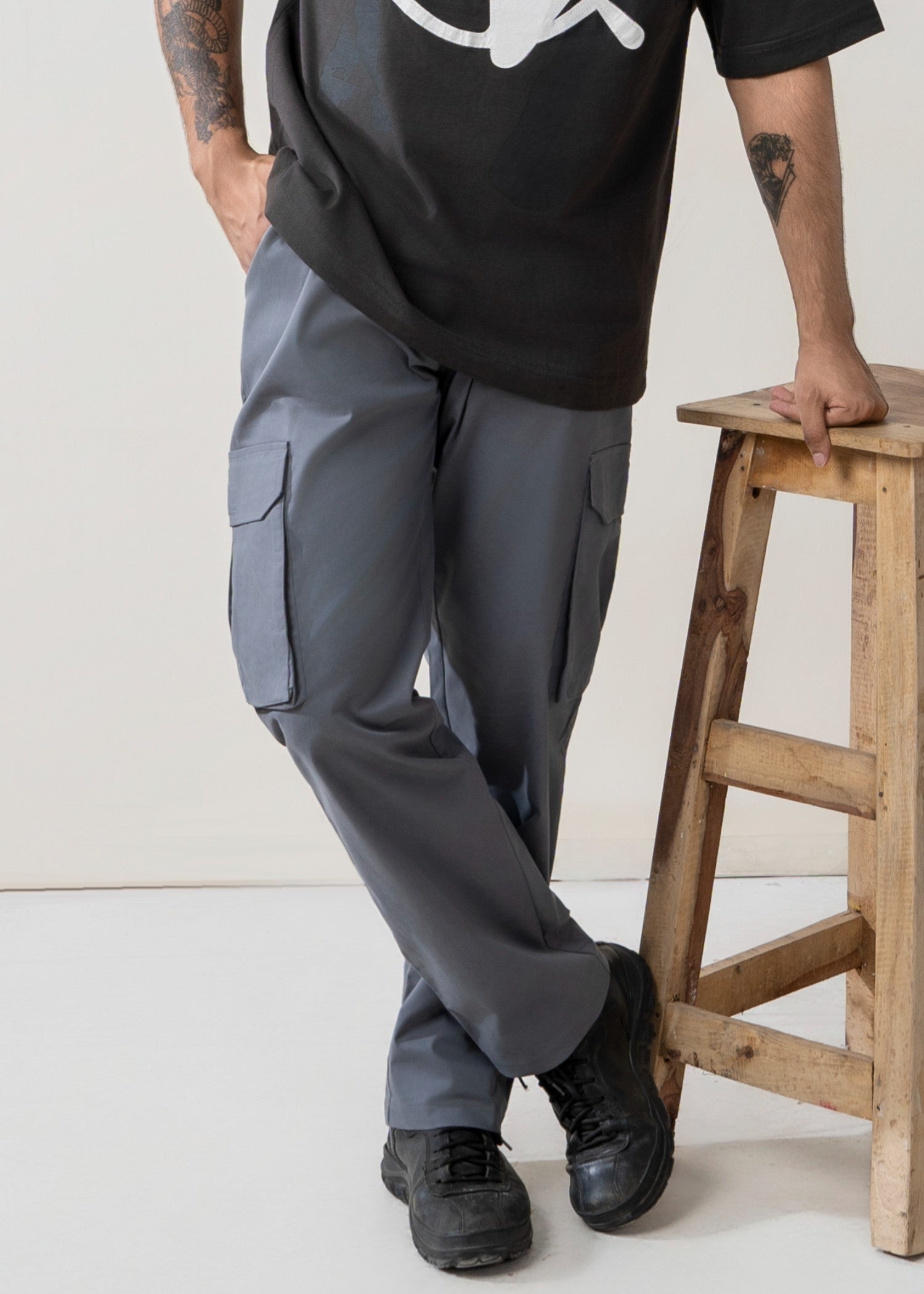 twill cotton Trousers in Slate grey
