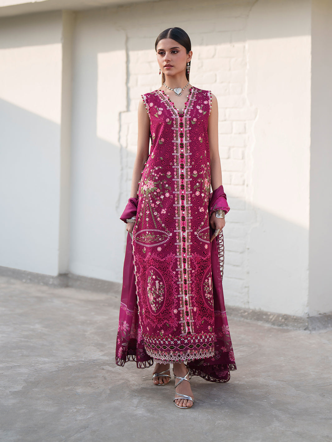 Heritage Dore Lawn – 174-A