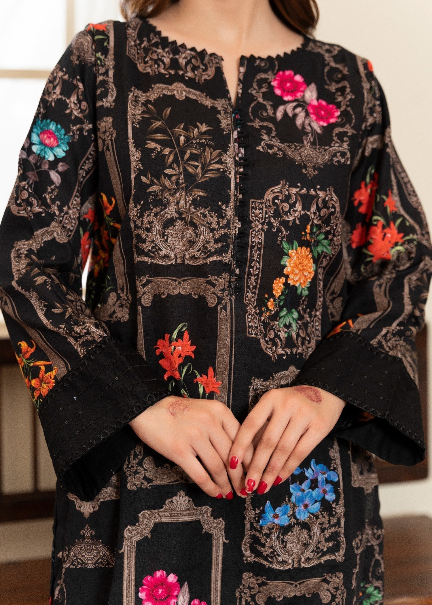 textured lawn Kurta Set in Black