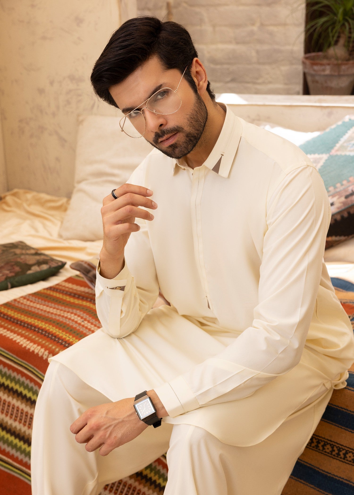 wash & wear Shalwar Kameez in Cream