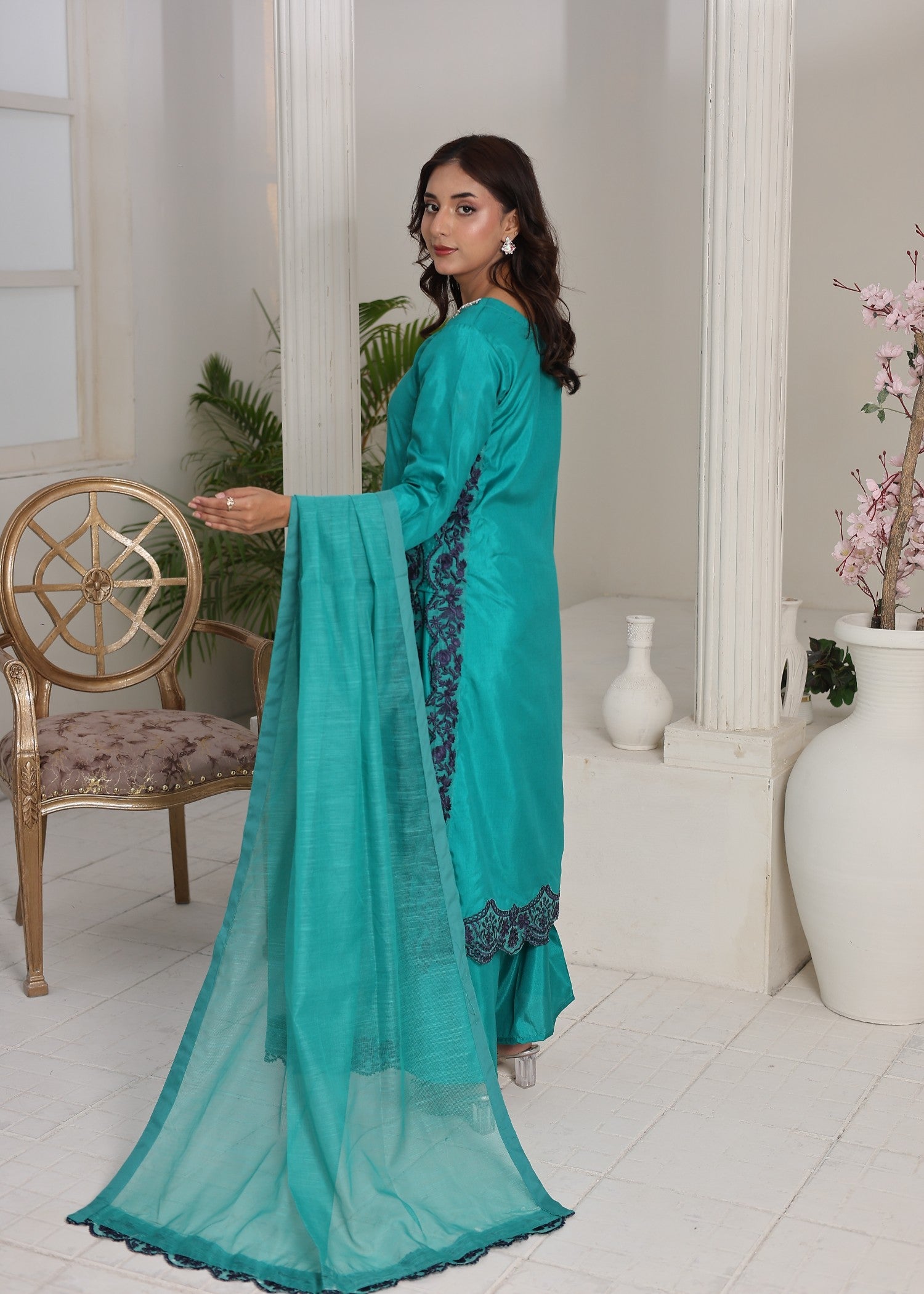 raw silk Kurta Set in Parrot green