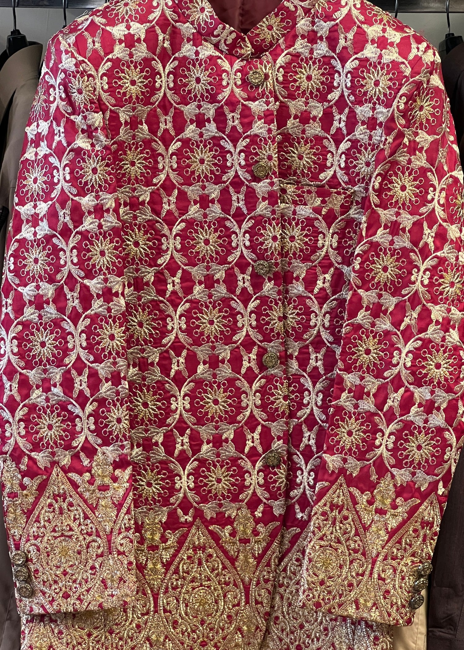 silk Prince Coat in Red, gold