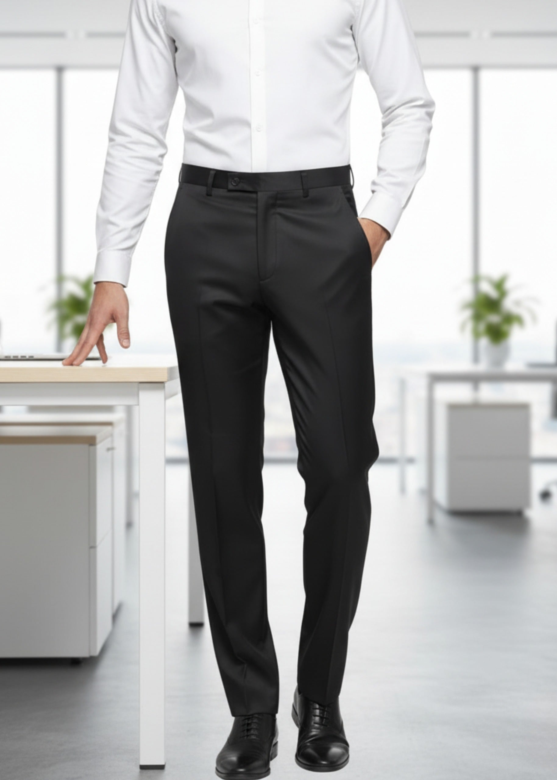 suiting Pants in Black