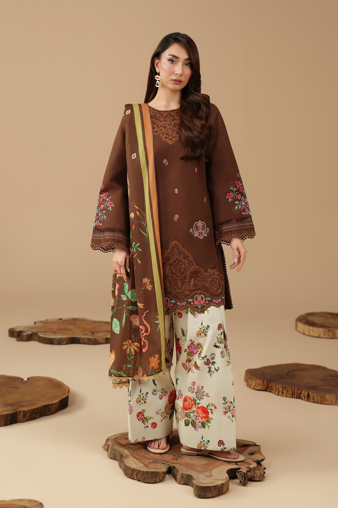 Jahaan Lawn Edit – J-04