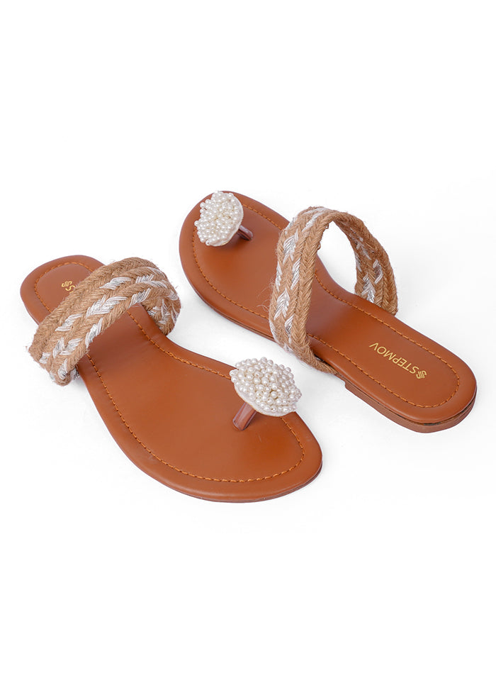 Kolapuri in Beige by - High Quality Women Kolapuri OEX1677