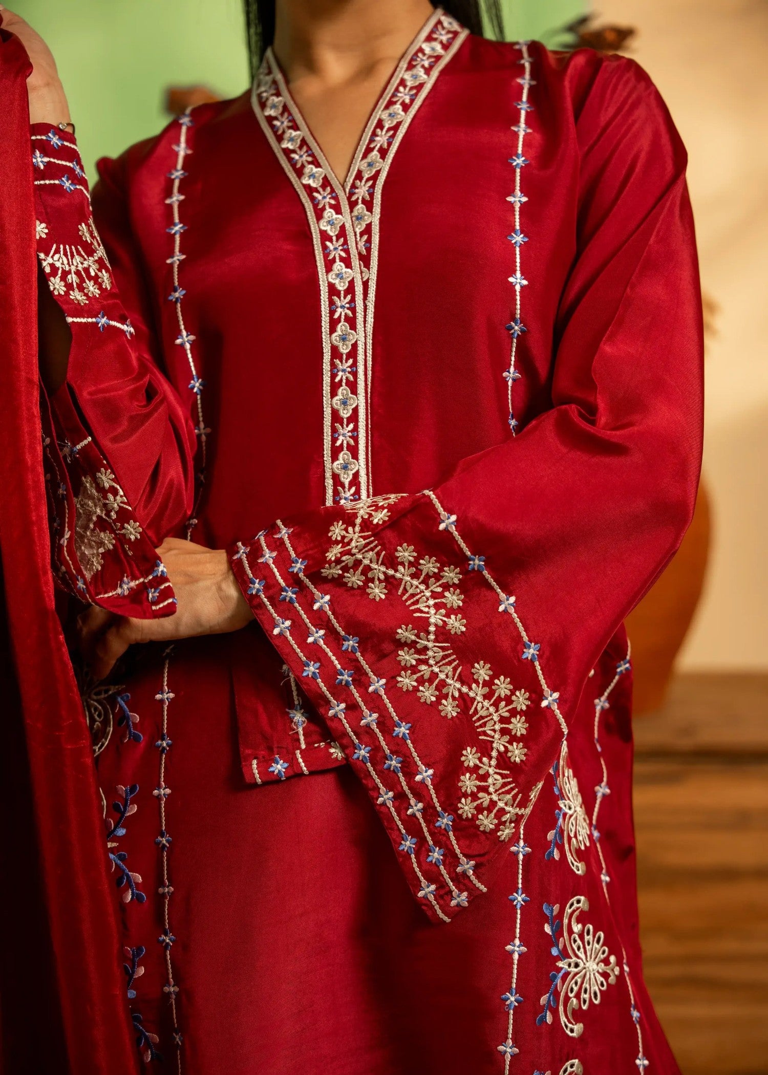 khaddi silk Kurta Set in Crimson