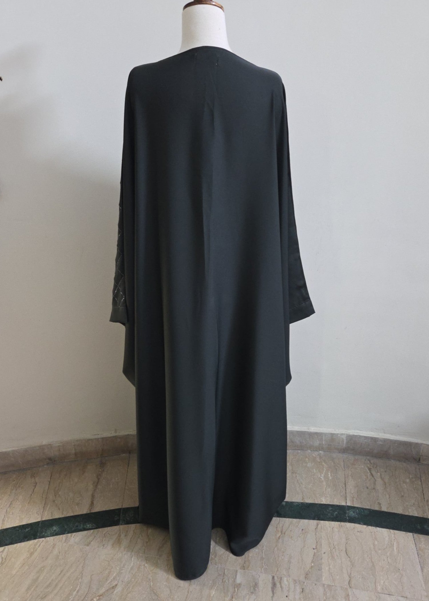 nidha Abaya in Grey