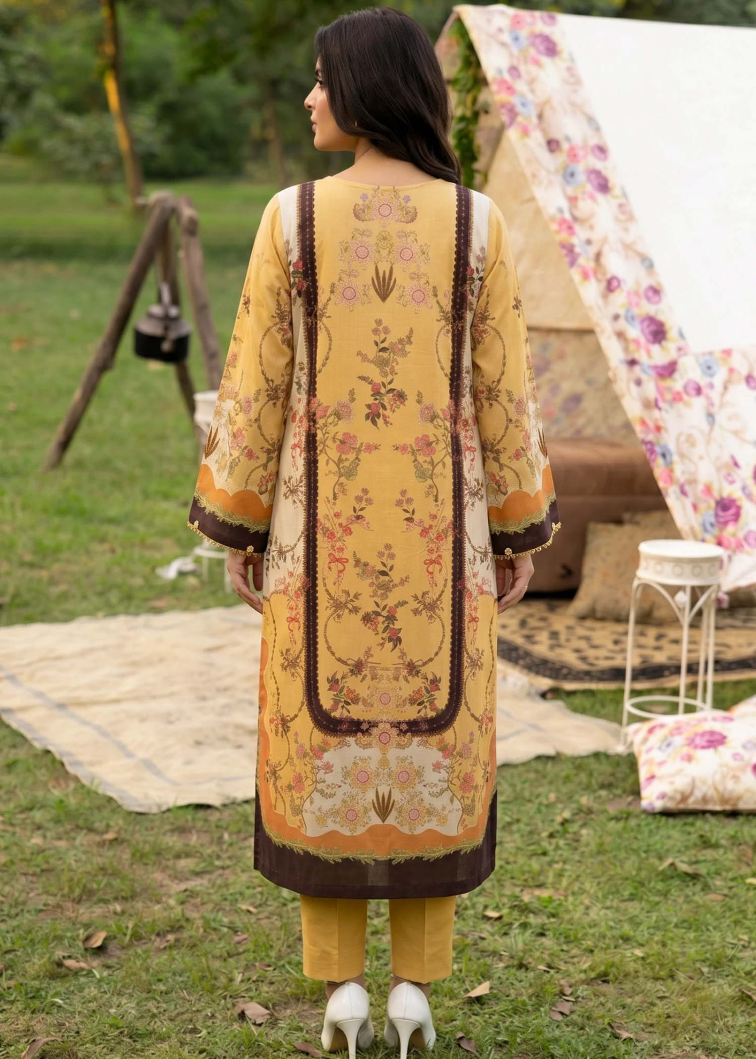 raw silk Kurta Set in Yellow