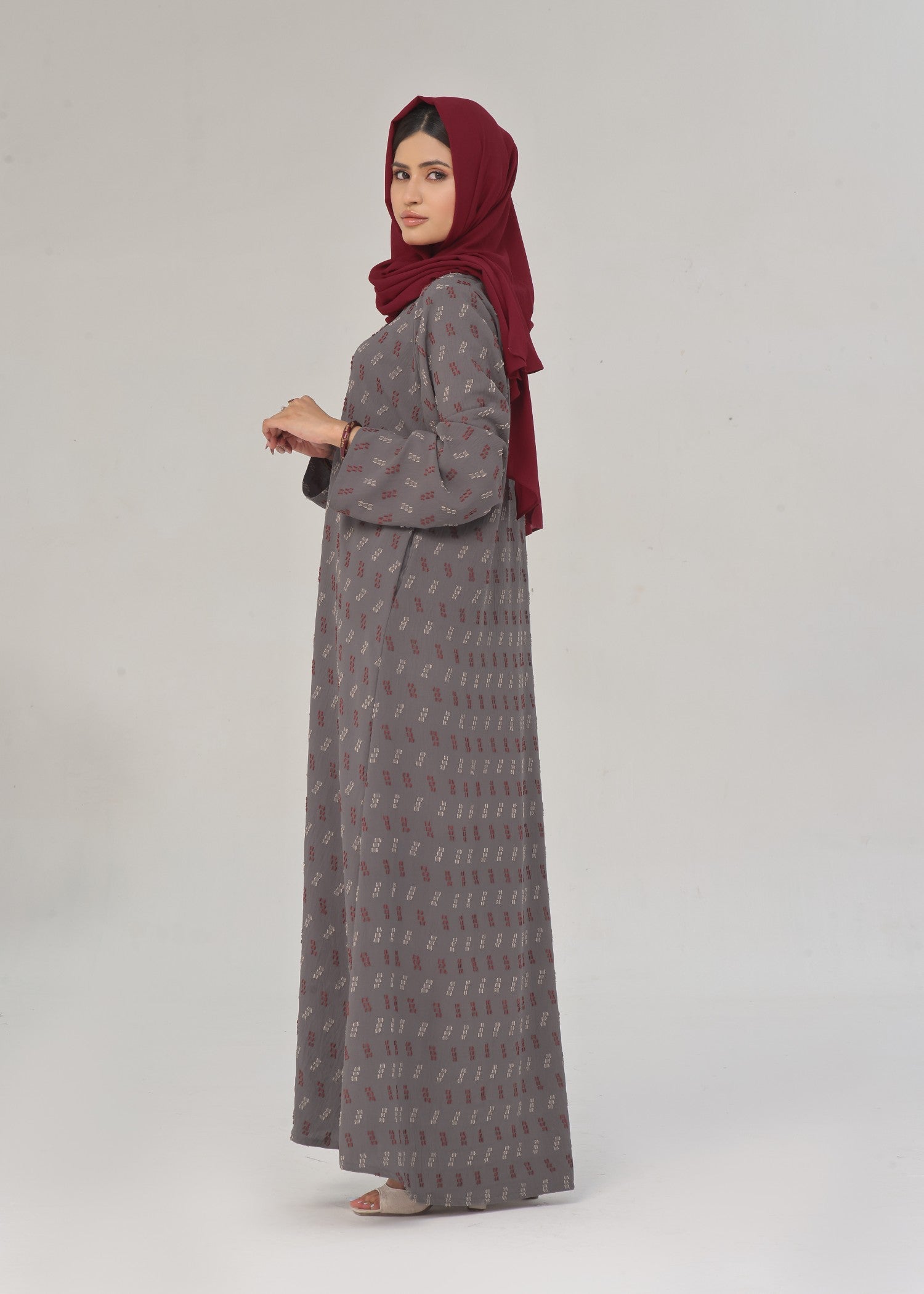 polyester Abaya in Grey