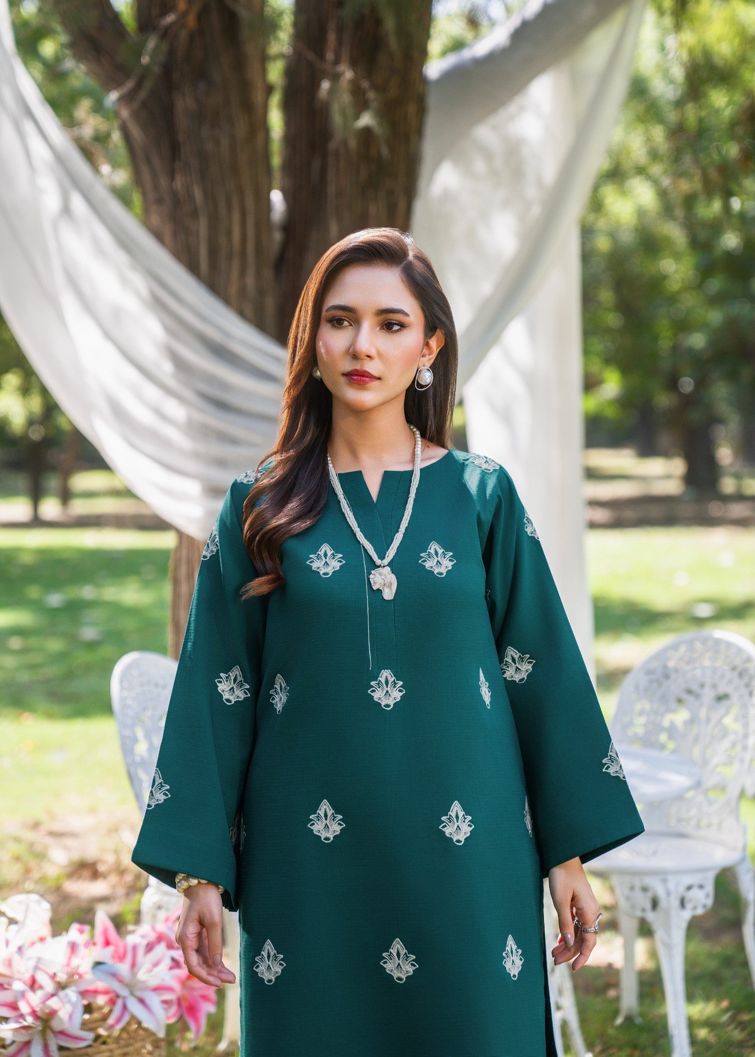 textured lawn Kurta Set in Pine green