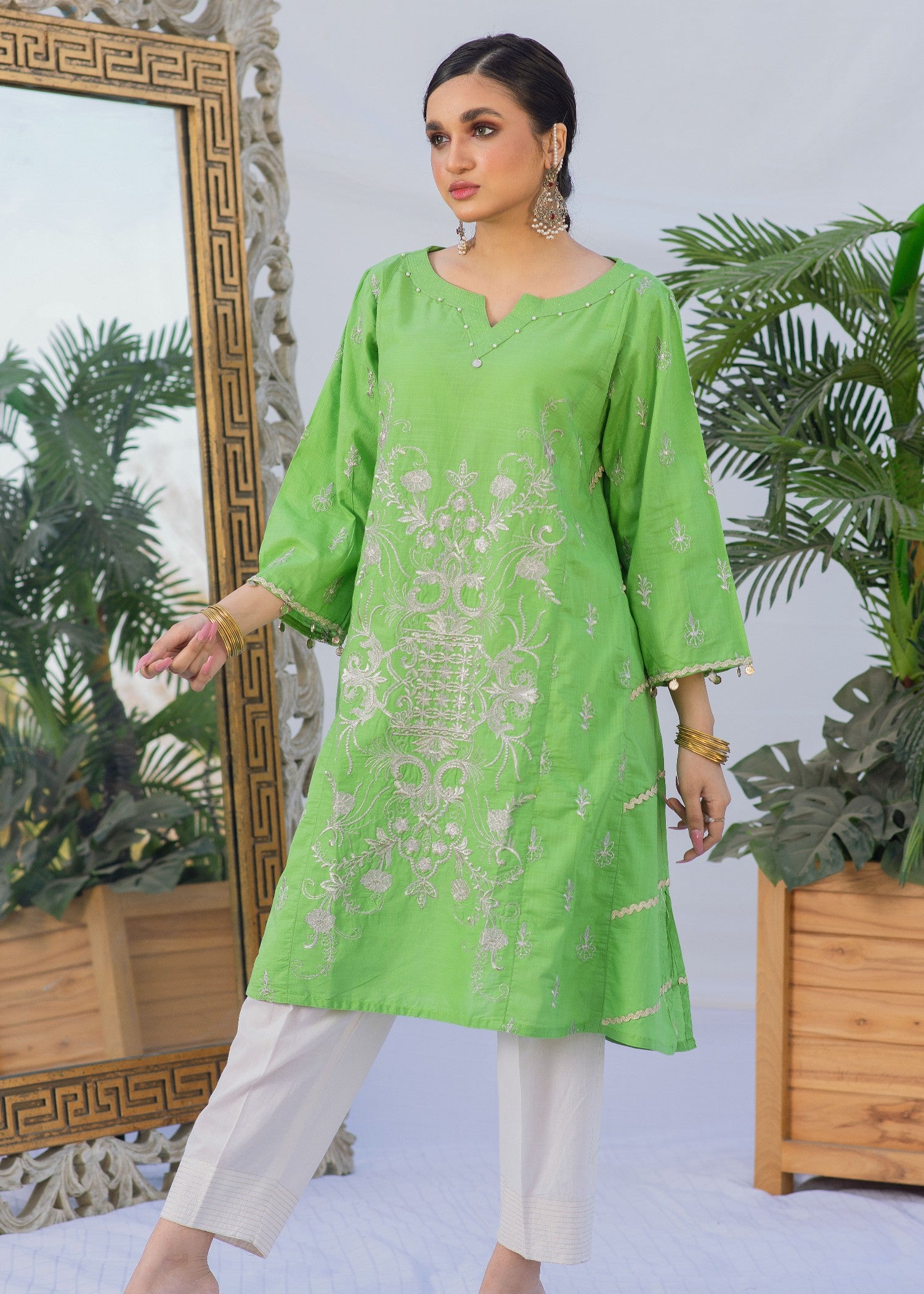 slub lawn Kurti in Herb green