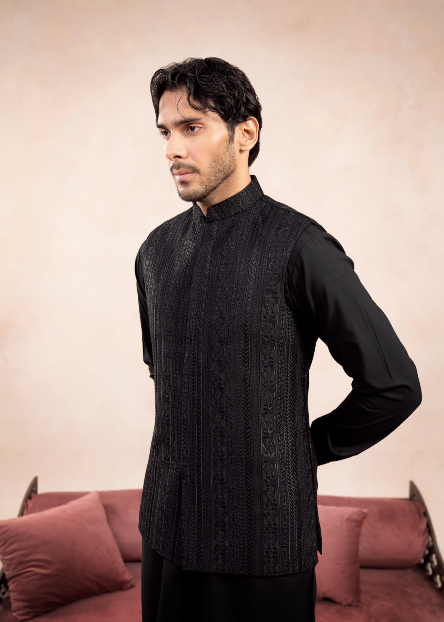 raw silk Waistcoat in Black