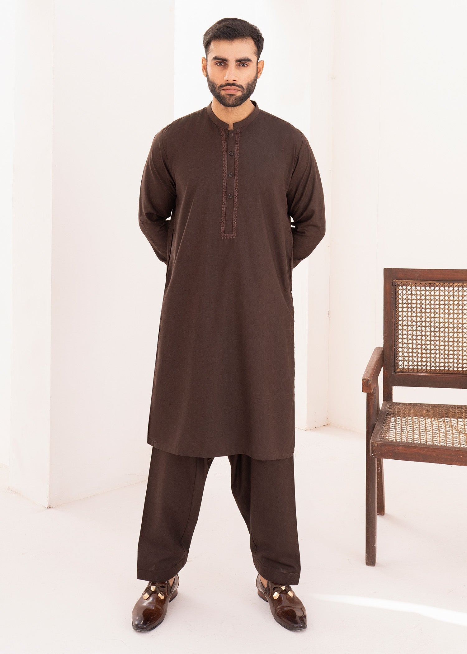 wash & wear Shalwar Kameez in Bistre brown