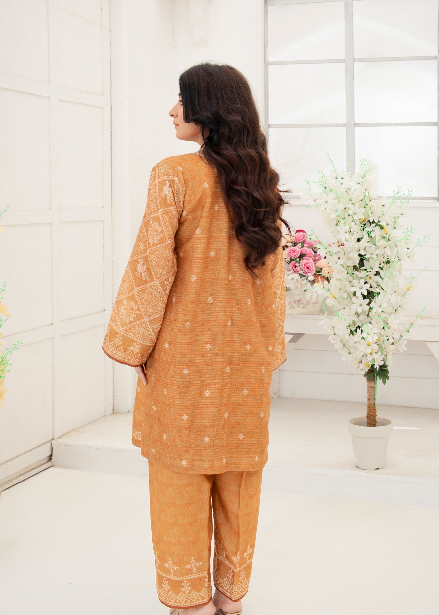 leno kara Kurta Set in Mustard