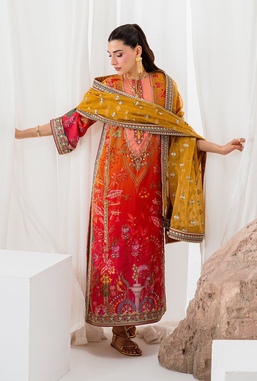 Luxe Silk Formals – Nova