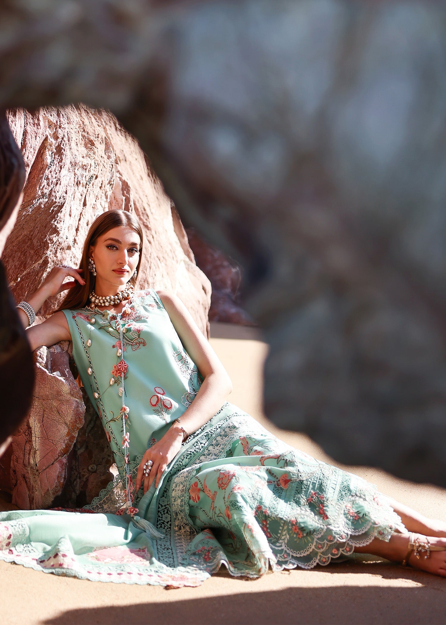 Breeze Festive Luxury Lawn – GIA-5-B