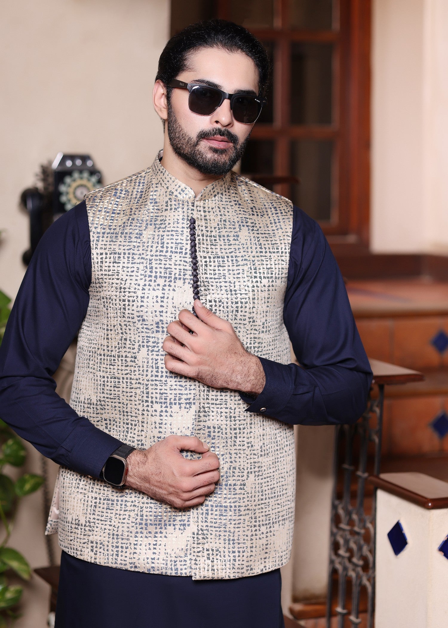 suiting Waistcoat in Blue, gold