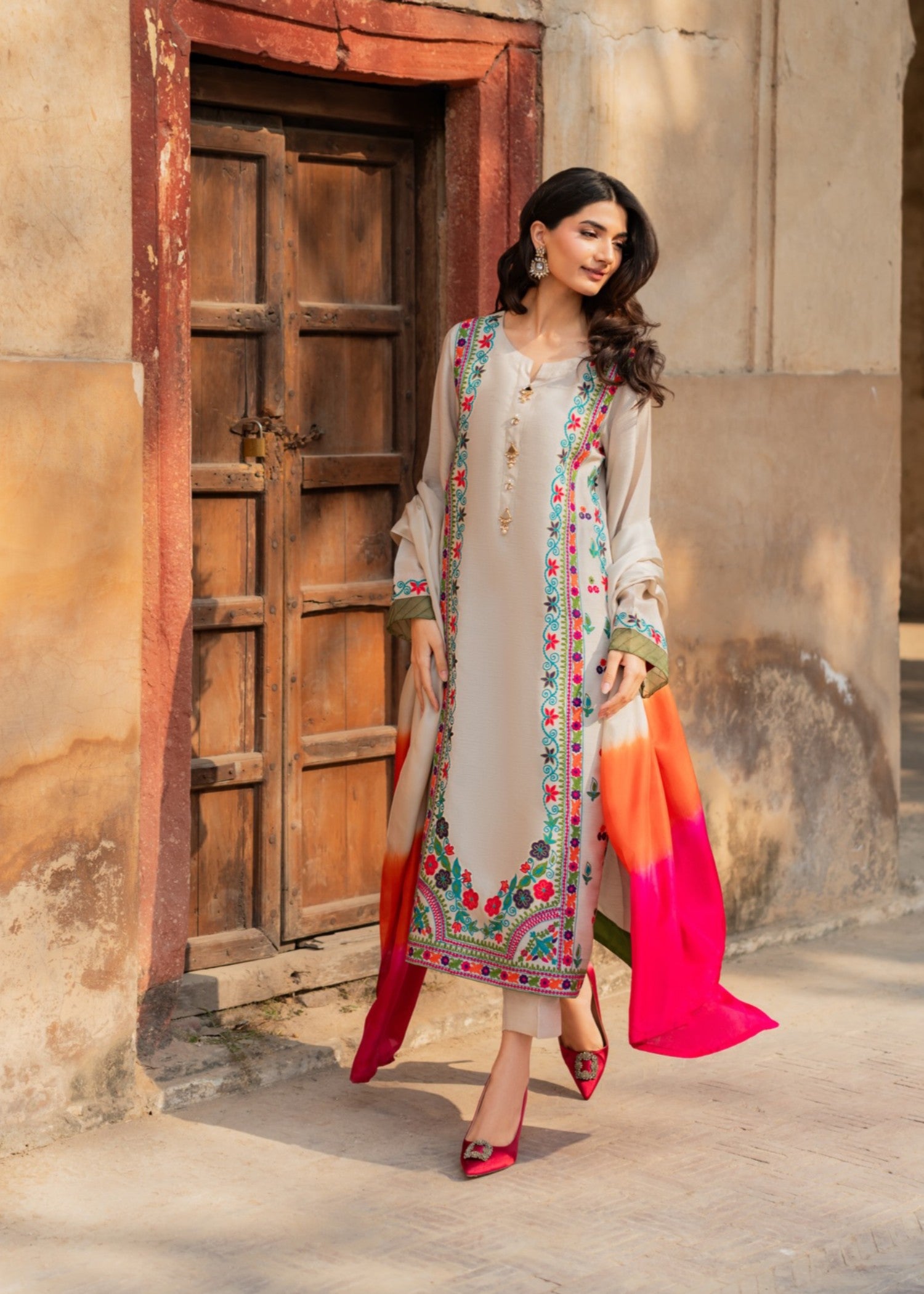 linen Kurta Set in Multi