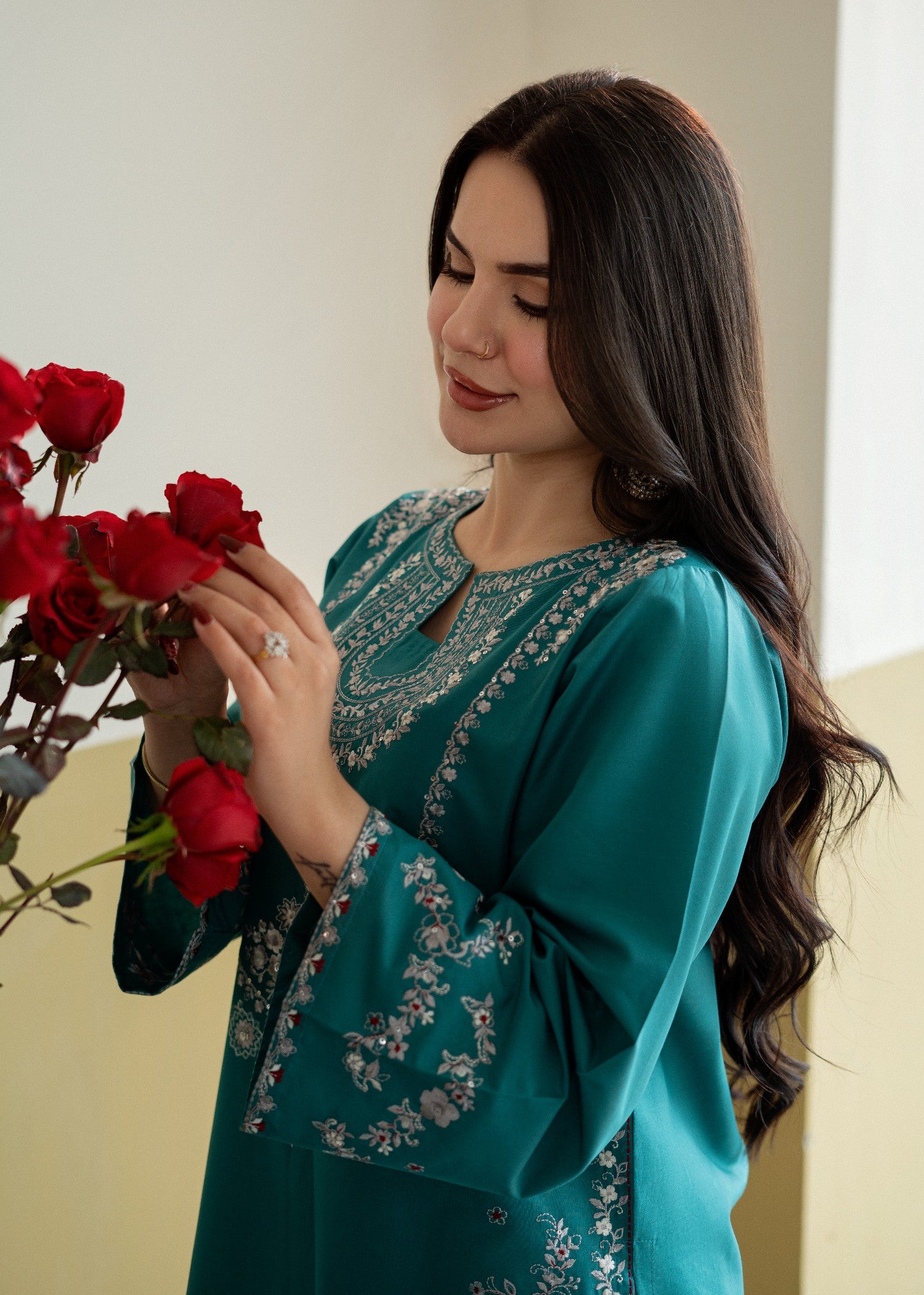 lawn Kurta Set in White, teal