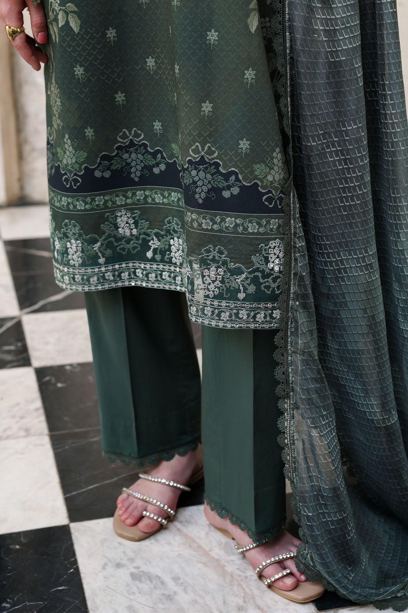 Eid Lawn Edit – Forest Muse