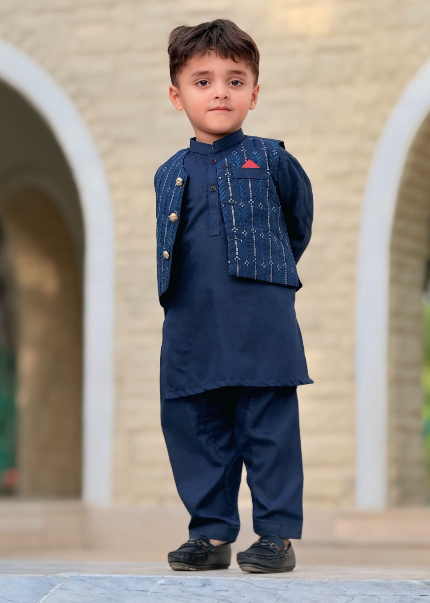 wash & wear Waistcoat in Cobalt blue