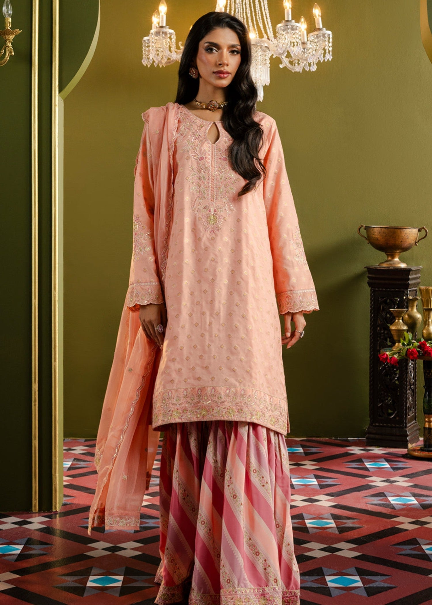 jacquard Gharara in Peach pink, peach orange