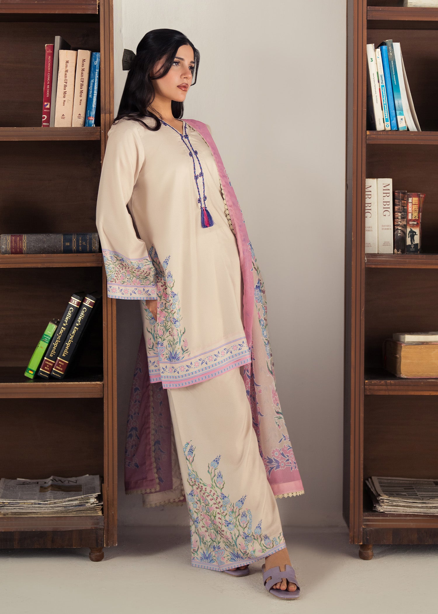 slub lawn Kurta Set in Cream