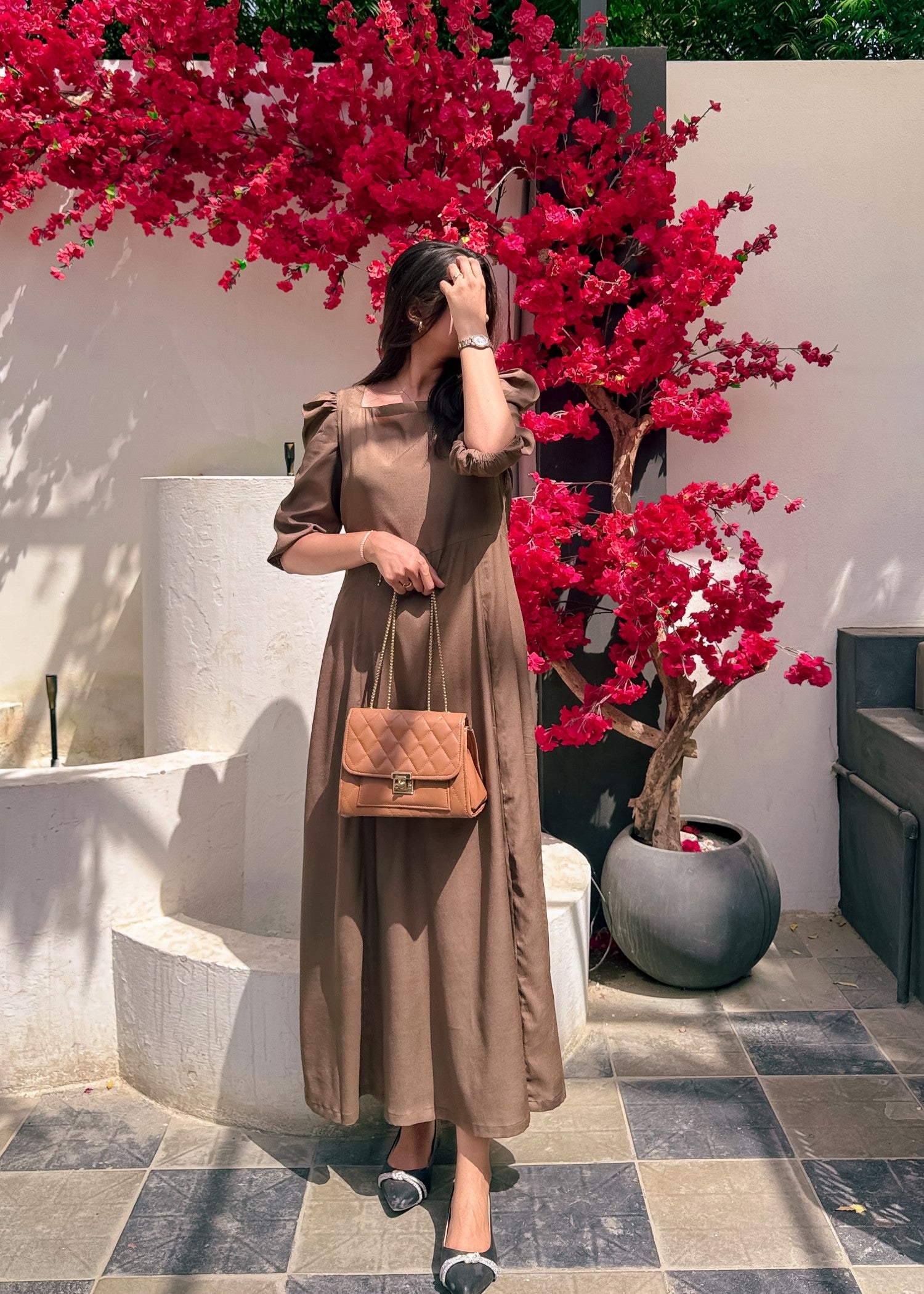 polyester crepe Dress in Khaki brown