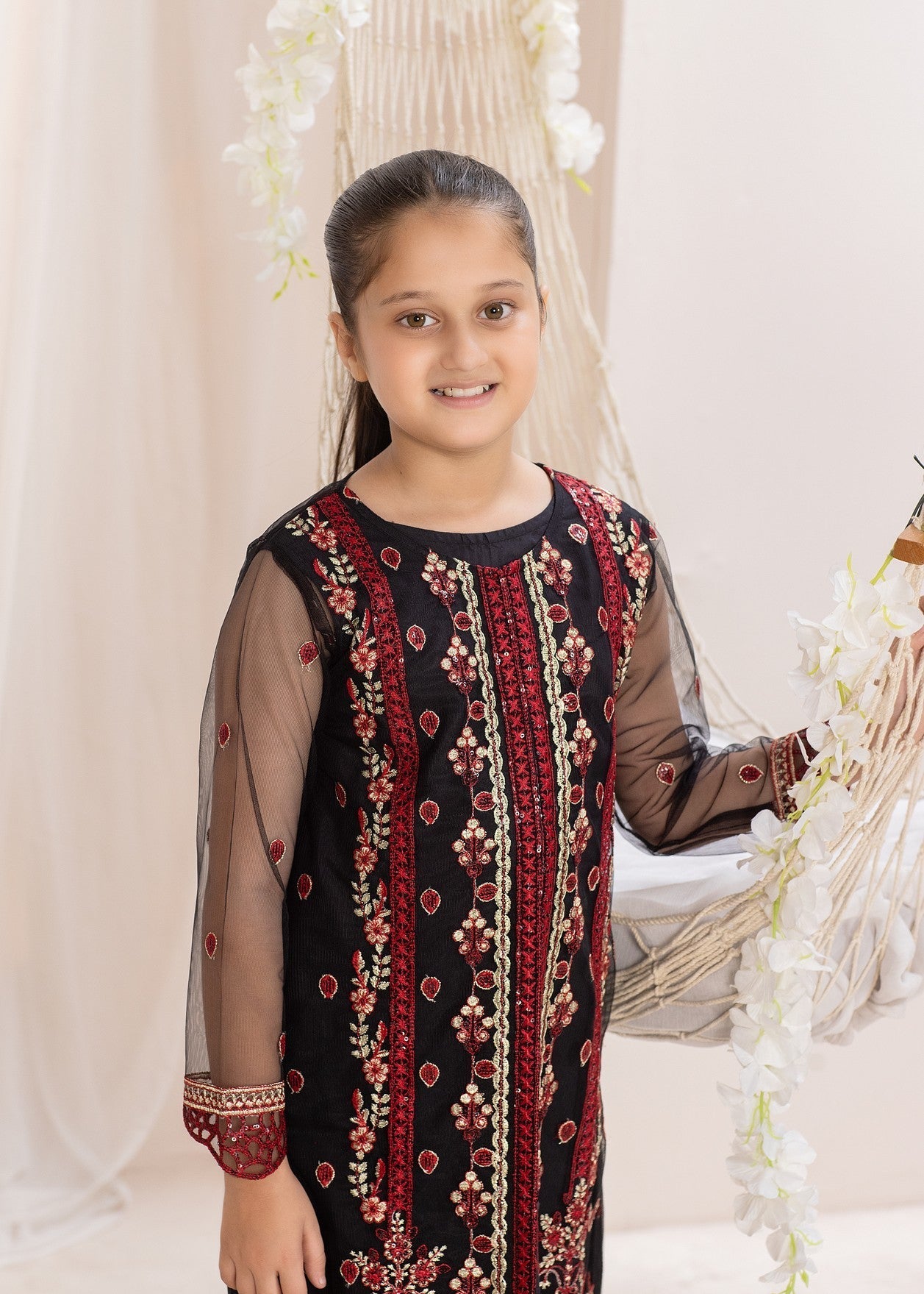 raw silk Gown in Black