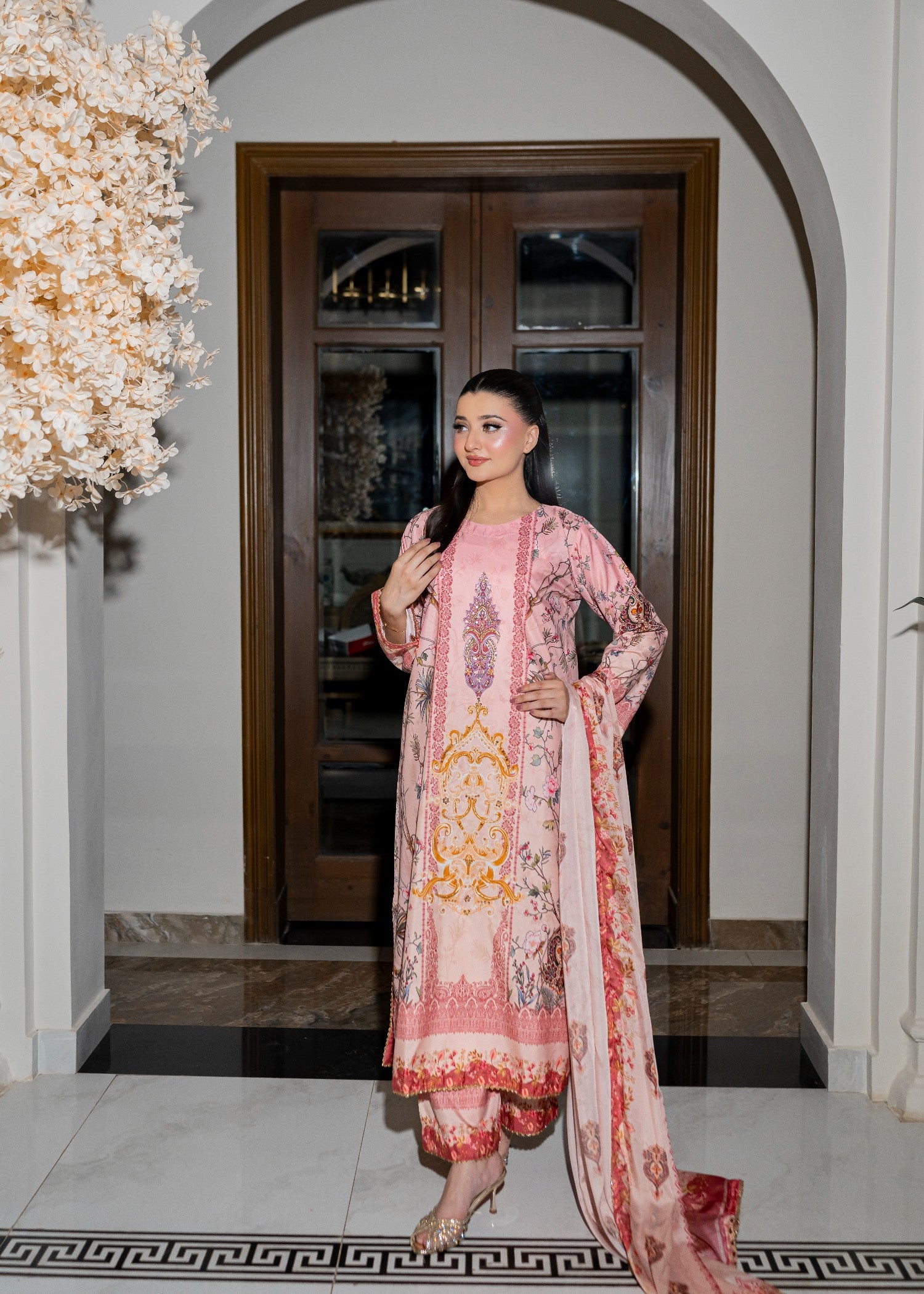 swiss cotton Kurta Set in Rose pink