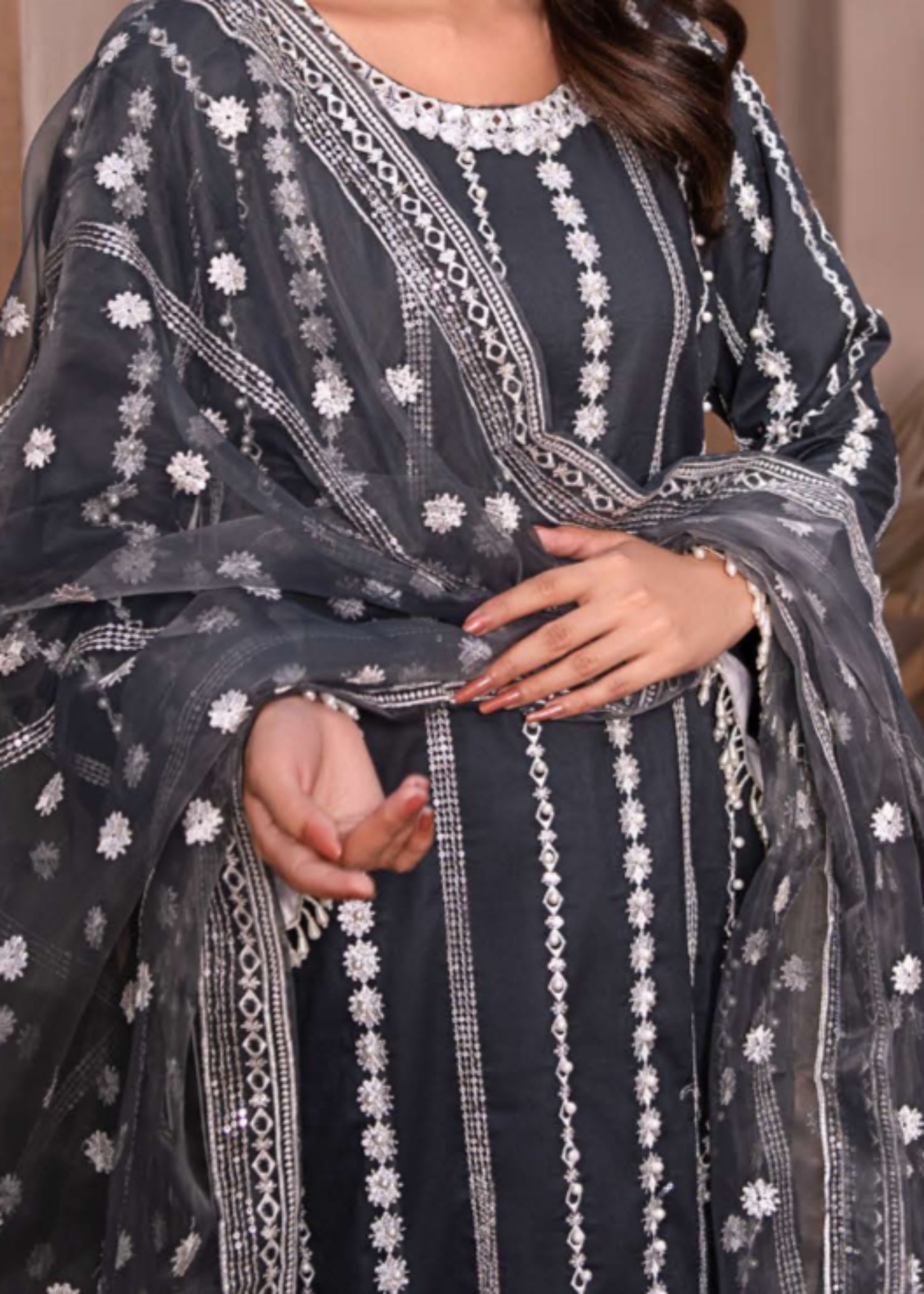 lawn cotton Kurta Set in Iron grey